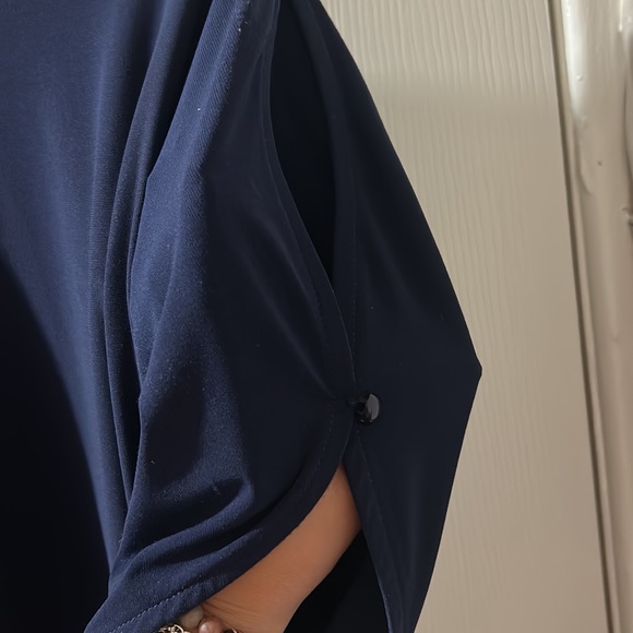 Laura women’s top size XL - Picture 4 of 8